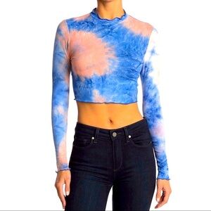 Cropped Long Sleeve Tie Die Lettuce Edge Top